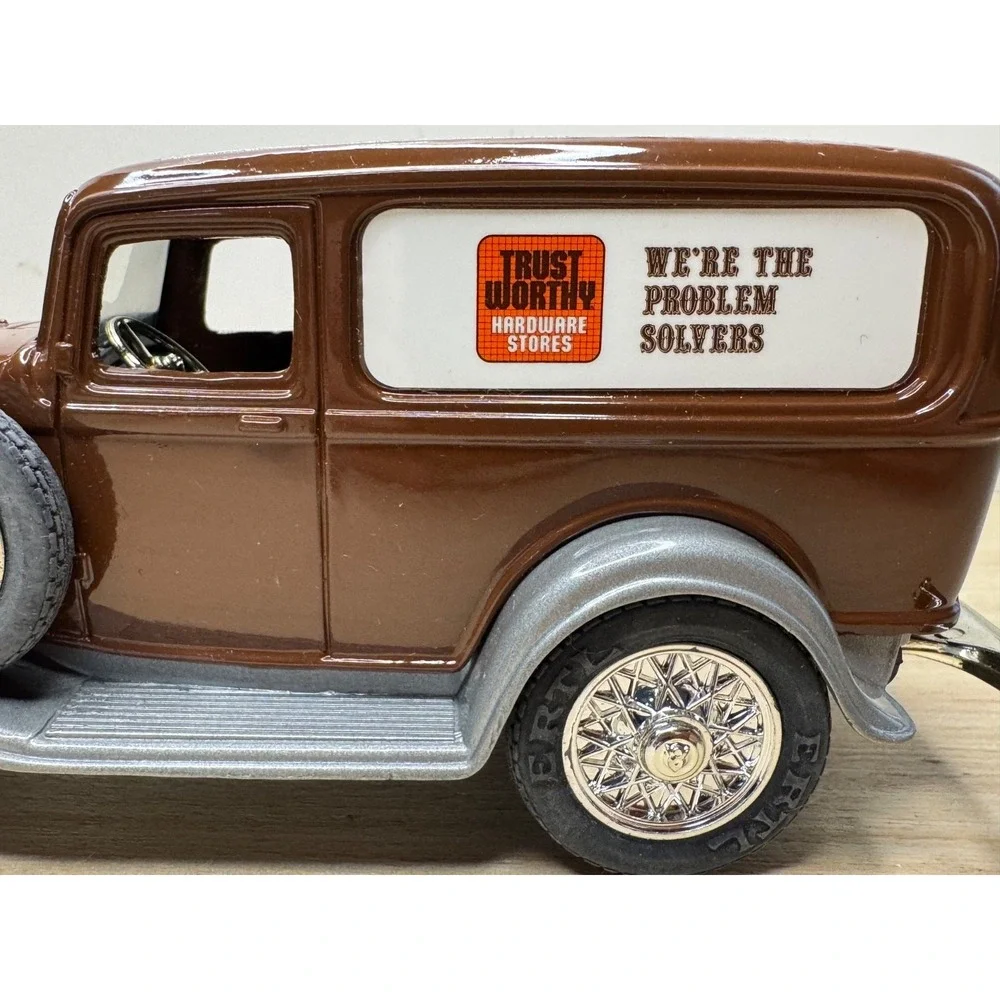 ERTL 1932 Ford Panel Delivery Truck Coin Bank Trustworthy Hardware LE